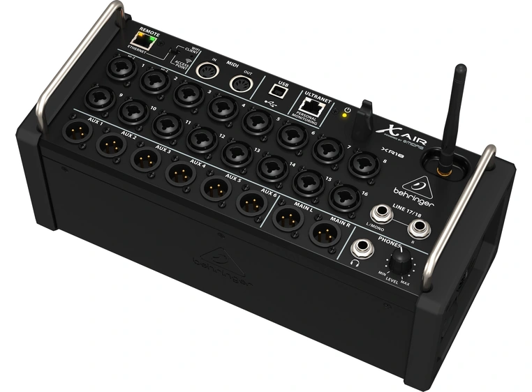 Behringer X AIR XR18 